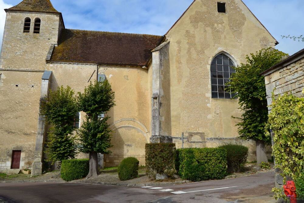 Photo of Others in Saint-Martin-sur-Armancon