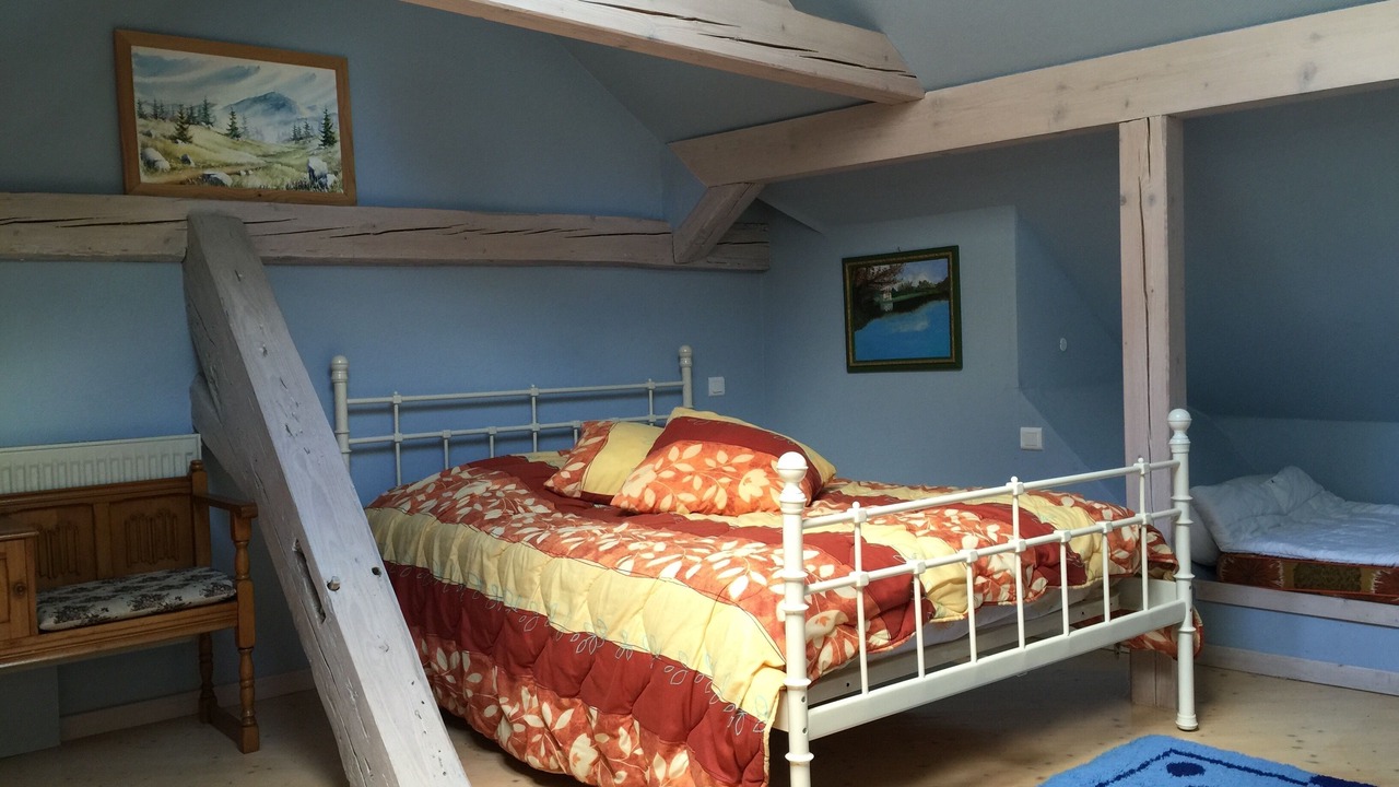 Photo of Bedroom in Russ