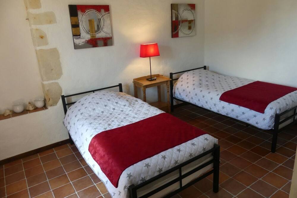Photo of Bedroom in Saint-Quentin-les-Beaurepaire