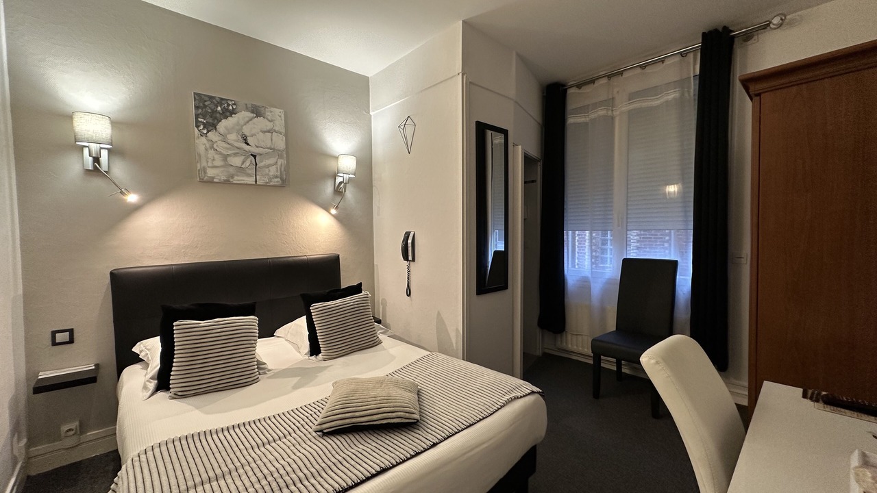 Photo of Bedroom in Le Treport