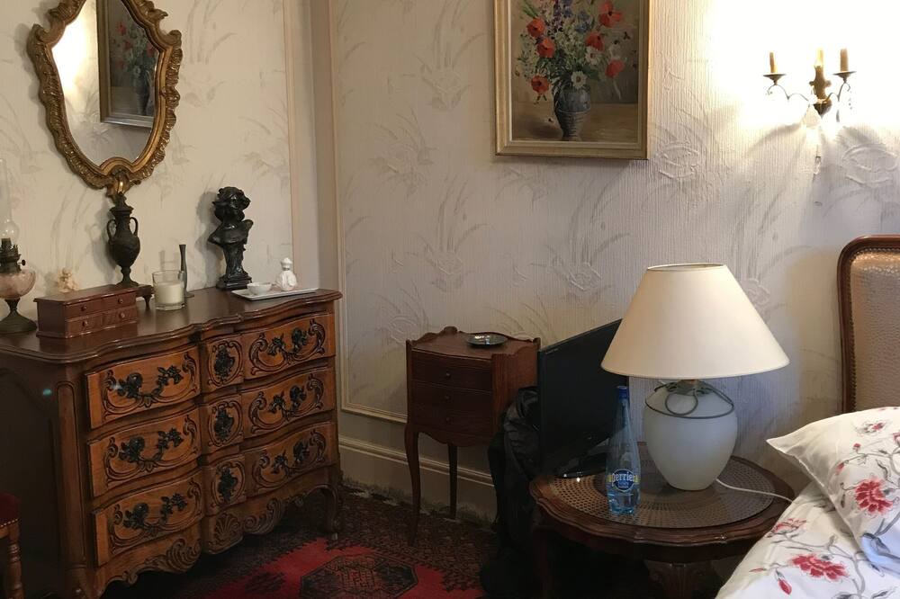 Photo of Bedroom in Saint-Quentin