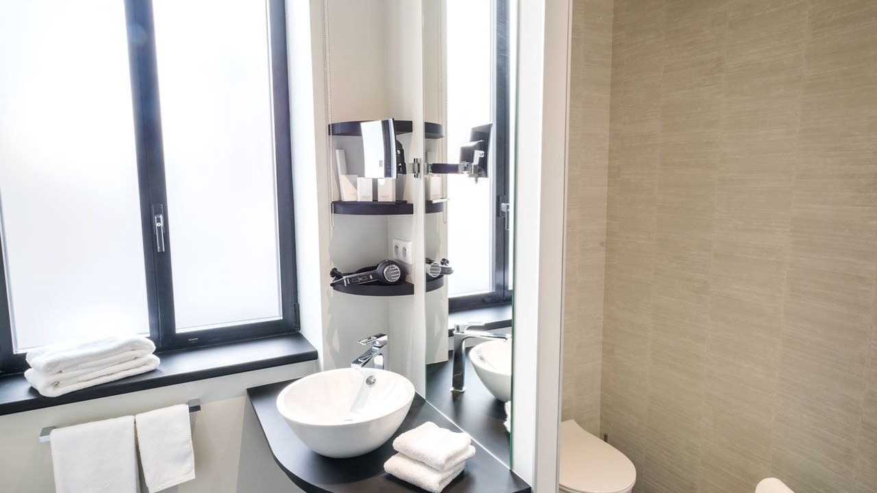 Photo of Bathroom in Anzin-Saint-Aubin