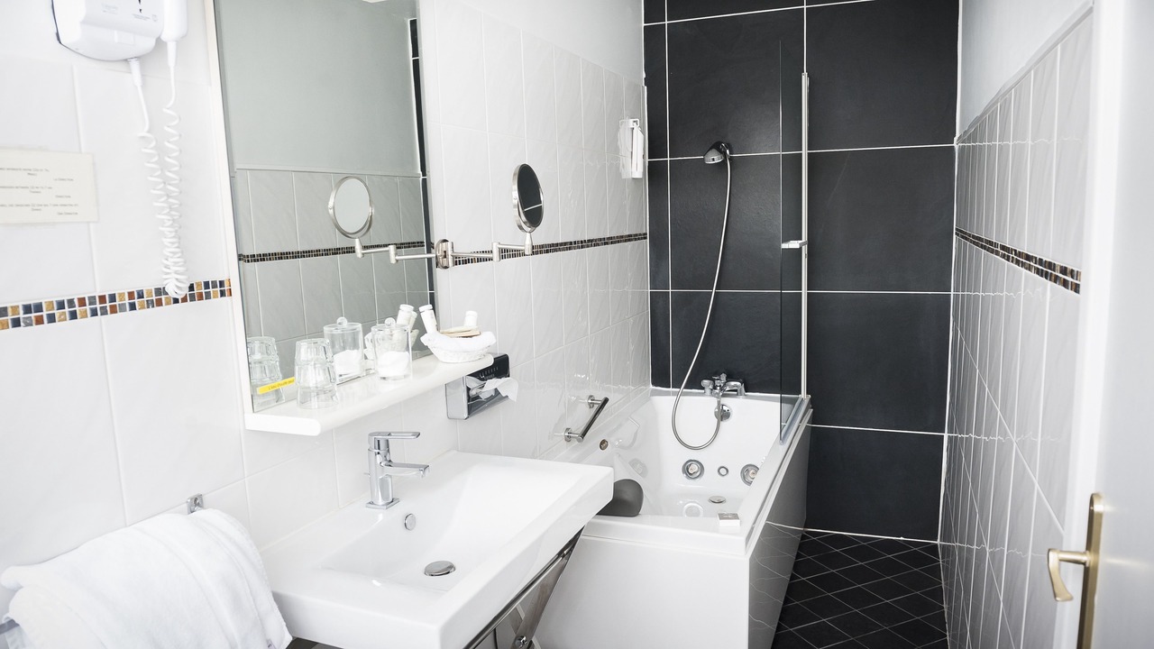 Photo of Bathroom in Seclin