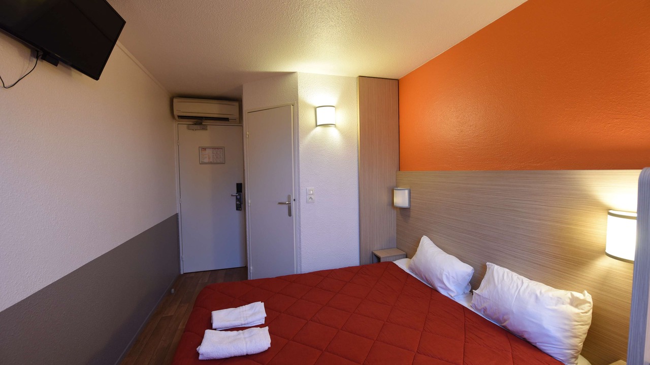 Photo of Bedroom in Rosny-sous-Bois