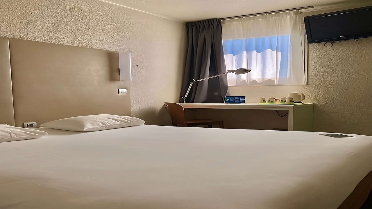 Photo of Bedroom in Bobigny