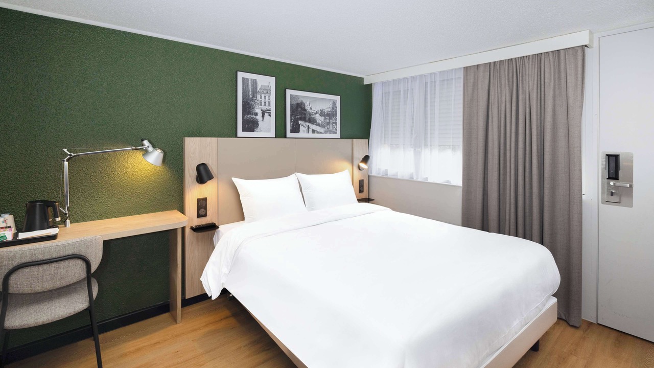 Photo of Bedroom in Chelles