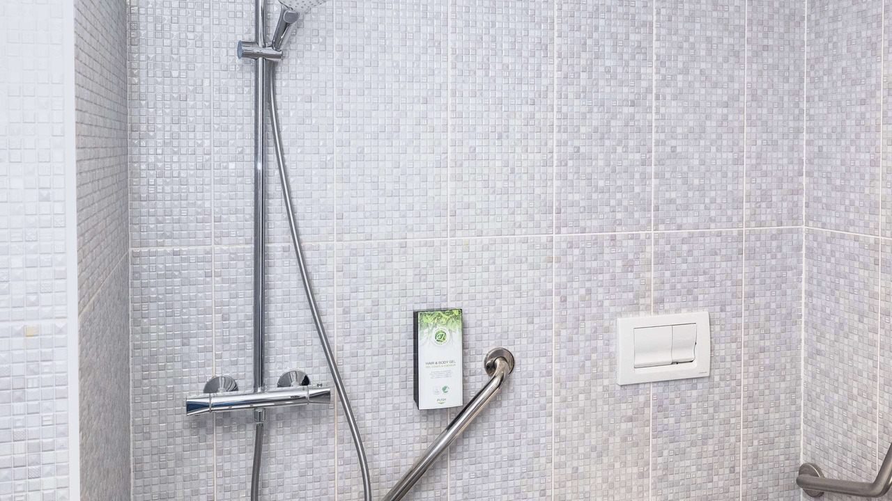Photo of Bathroom in Chelles