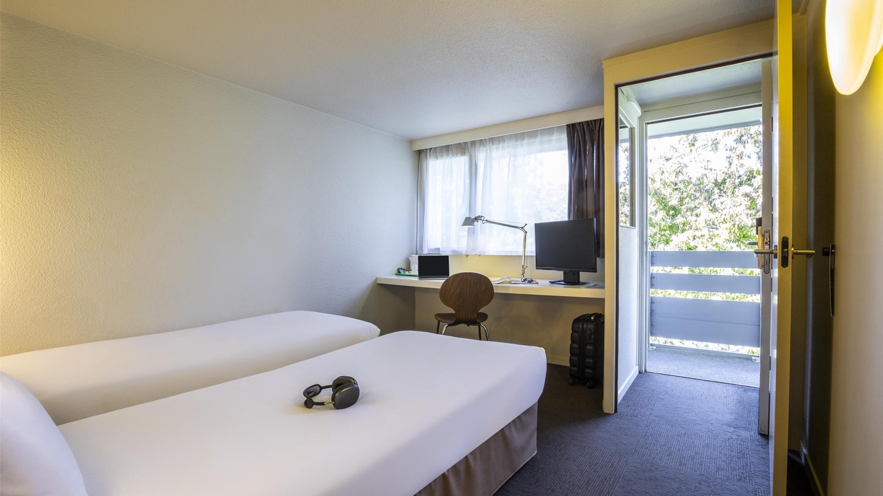 Photo of Bedroom in Dammarie Les Lys