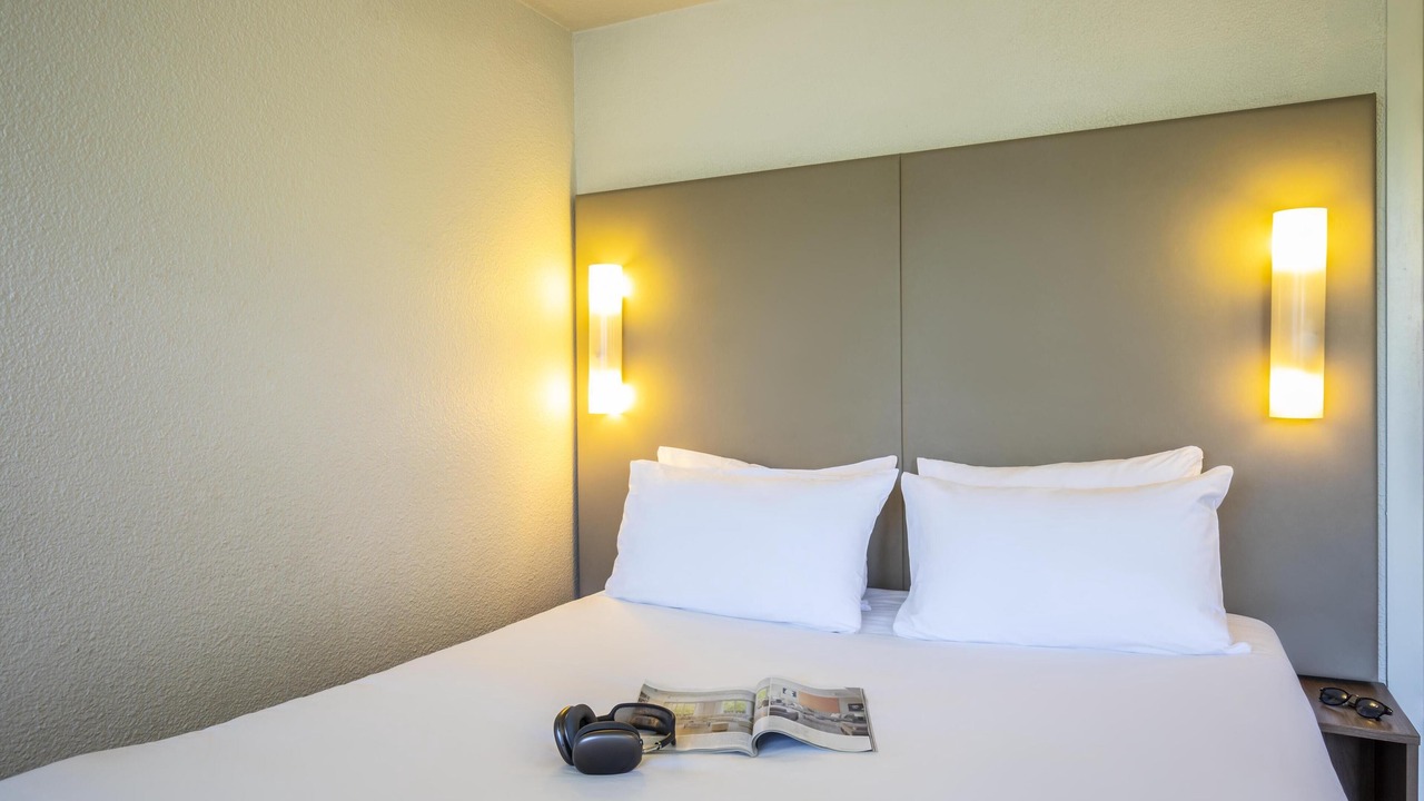 Photo of Bedroom in Dammarie Les Lys