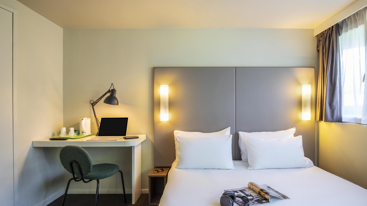 Photo of Bedroom in Dammarie Les Lys
