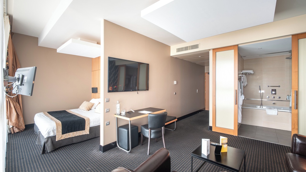 Photo of Bedroom in Downtown Le Havre