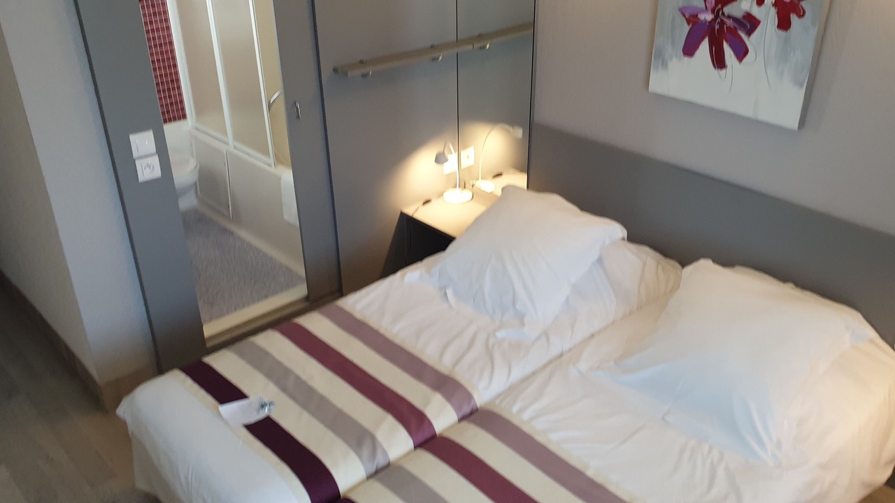Photo of Bedroom in Bois-Guillaume