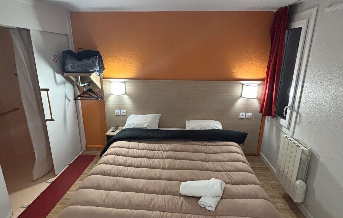 Photo of Bedroom in Fontenay-Tresigny