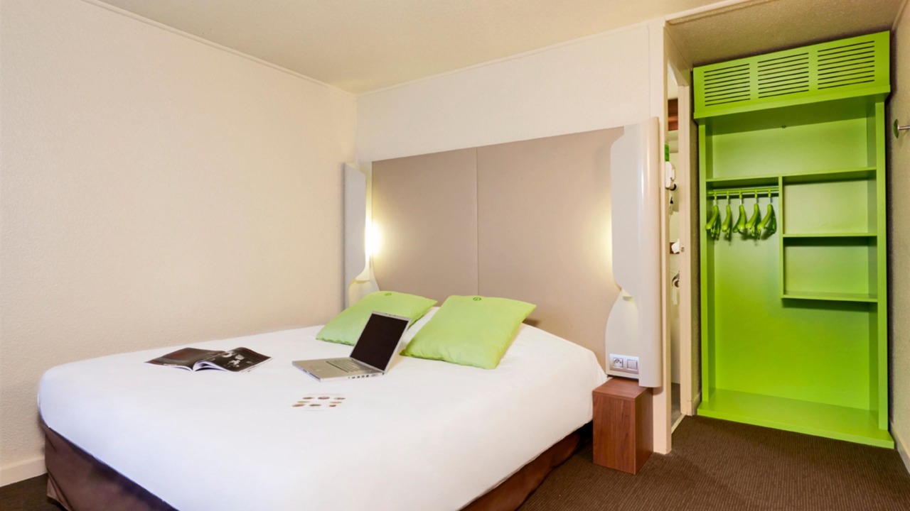 Photo of Bedroom in Ecole-Valentin