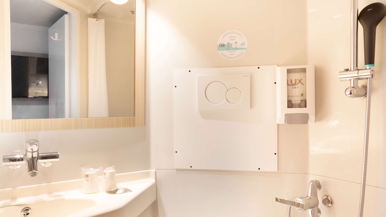 Photo of Bathroom in Nanteuil-les-Meaux
