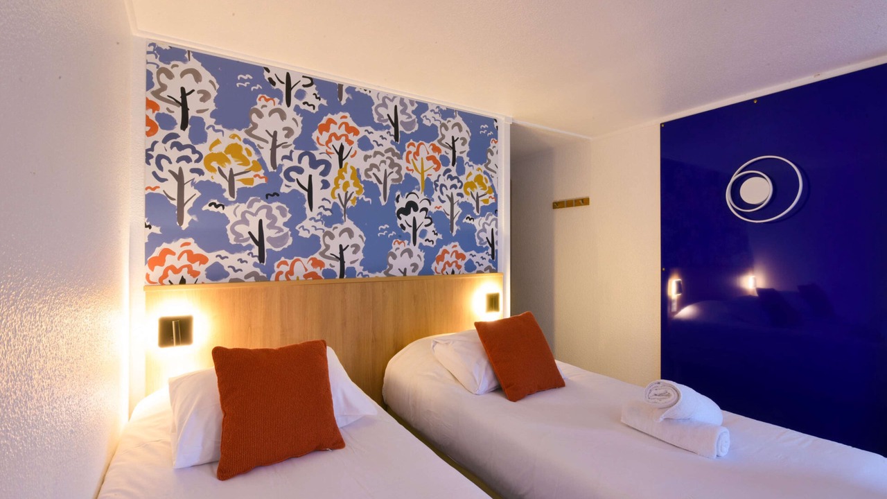 Photo of Bedroom in Villeneuve-Saint-Georges
