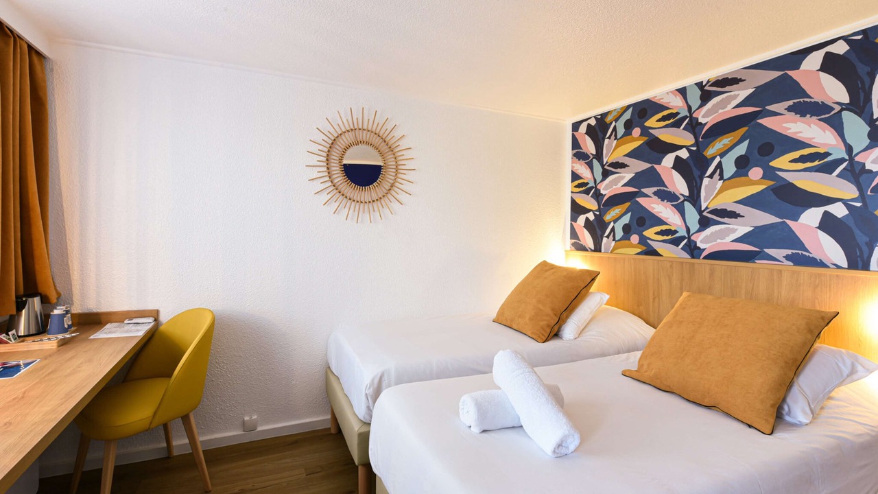 Photo of Bedroom in Villeneuve-Saint-Georges