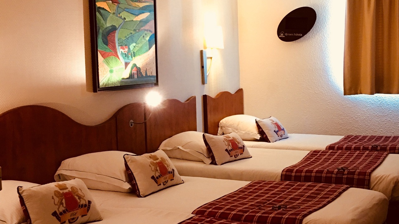 Photo of Bedroom in Tremblay-en-France