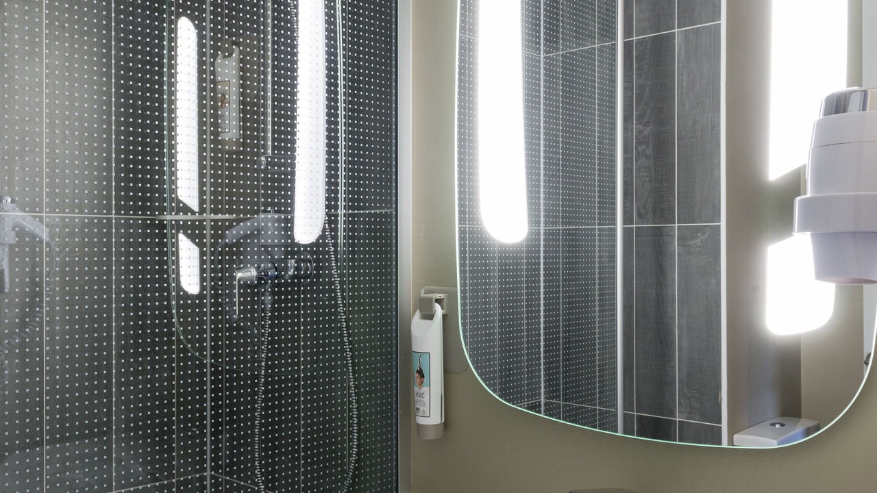 Photo of Bathroom in Senlis