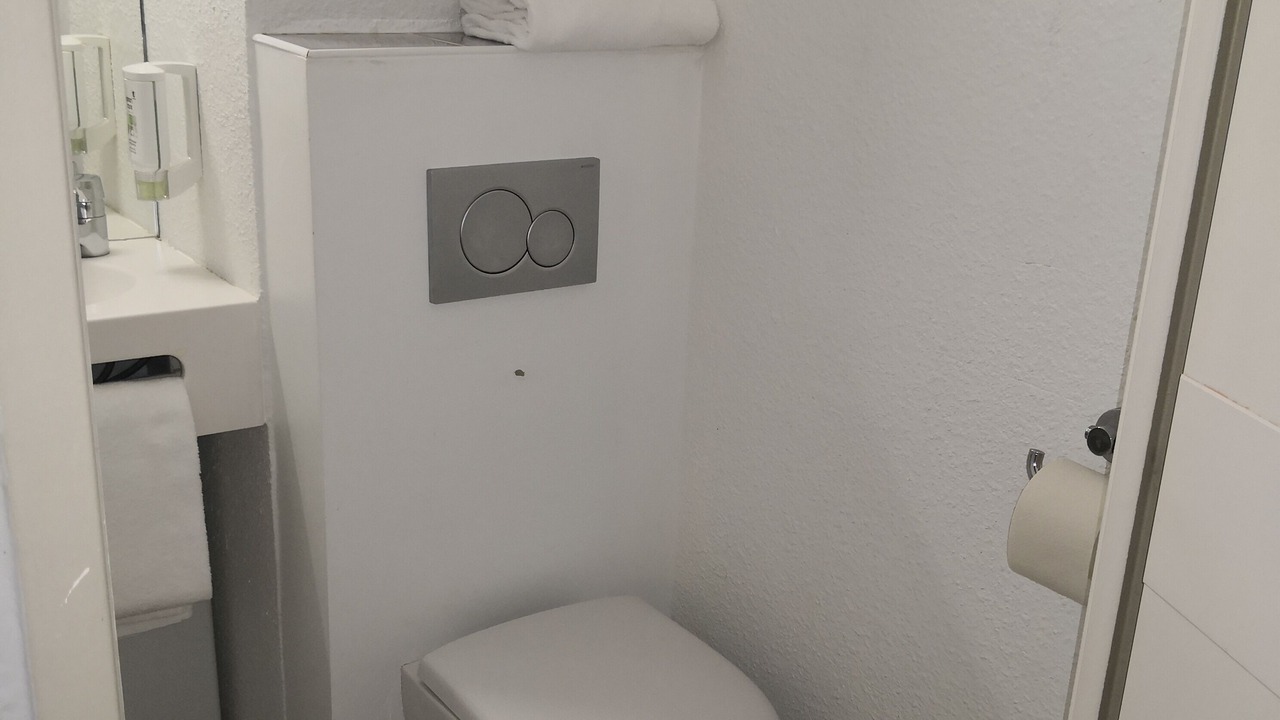 Photo of Bathroom in Cergy
