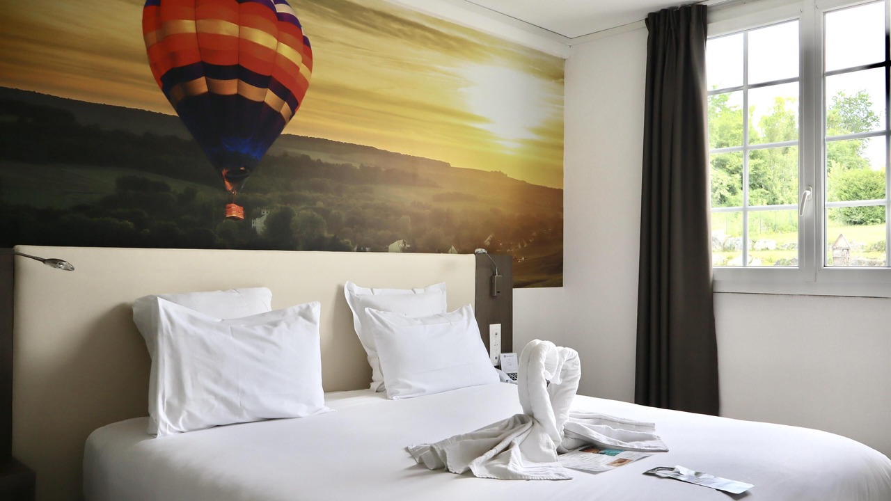 Photo of Bedroom in Chateau-Thierry