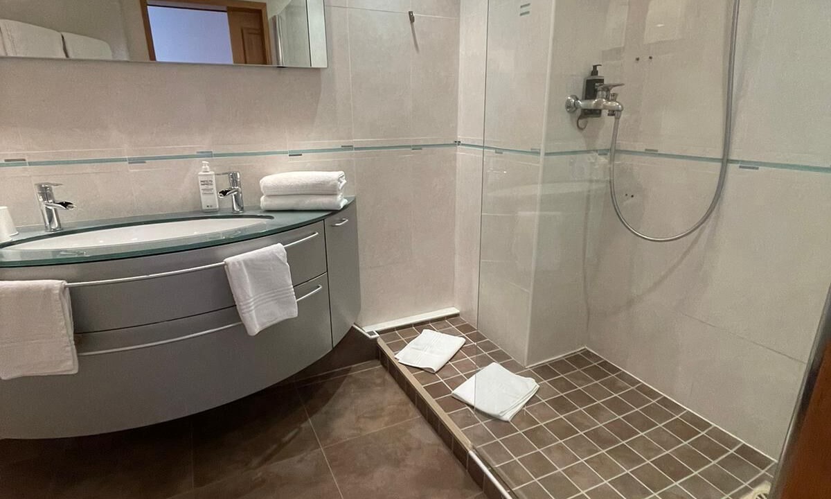Photo of Bathroom in Bruay-la-Buissiere