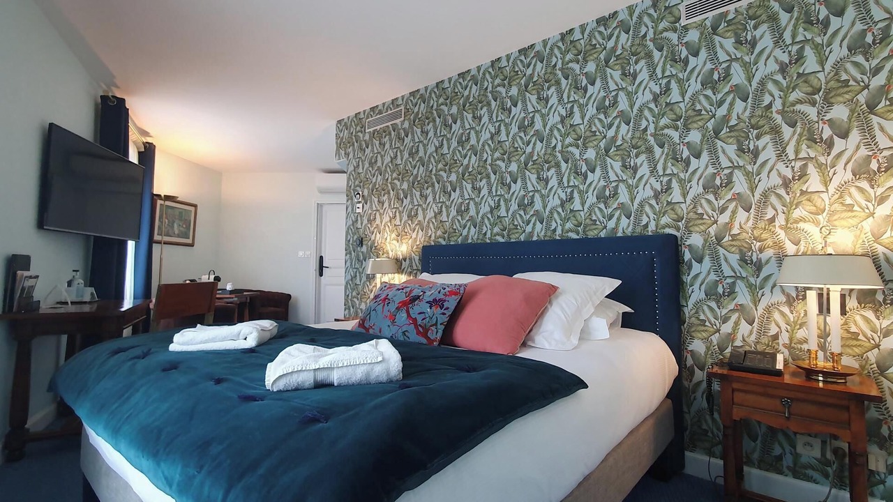Photo of Bedroom in Tournus