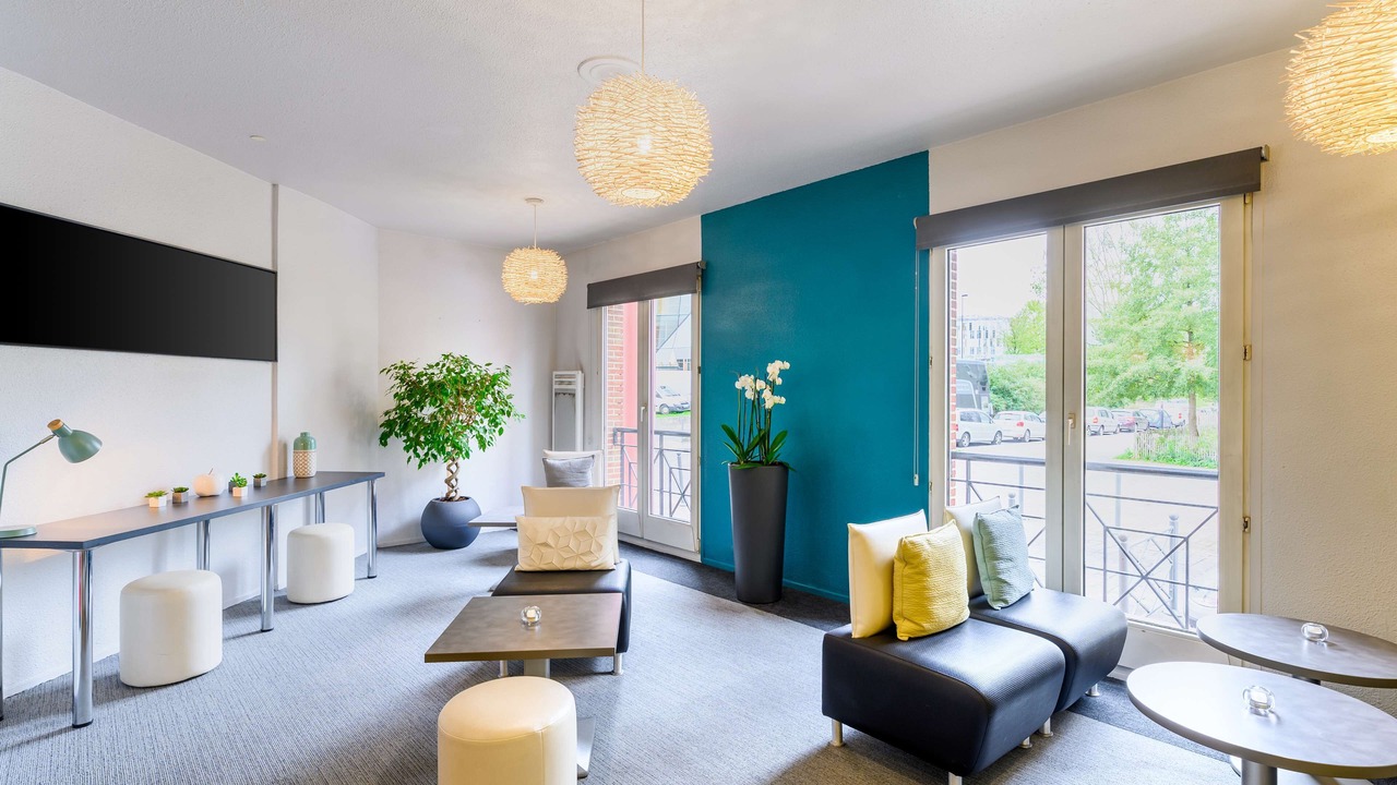 Photo of Livingroom in Fives