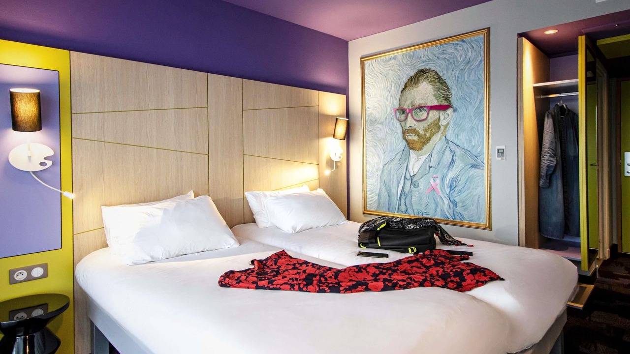 Photo of Bedroom in Enclos