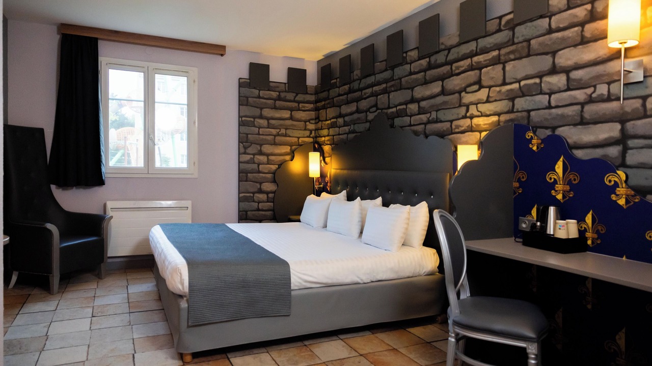 Photo of Bedroom in Magny-le-Hongre