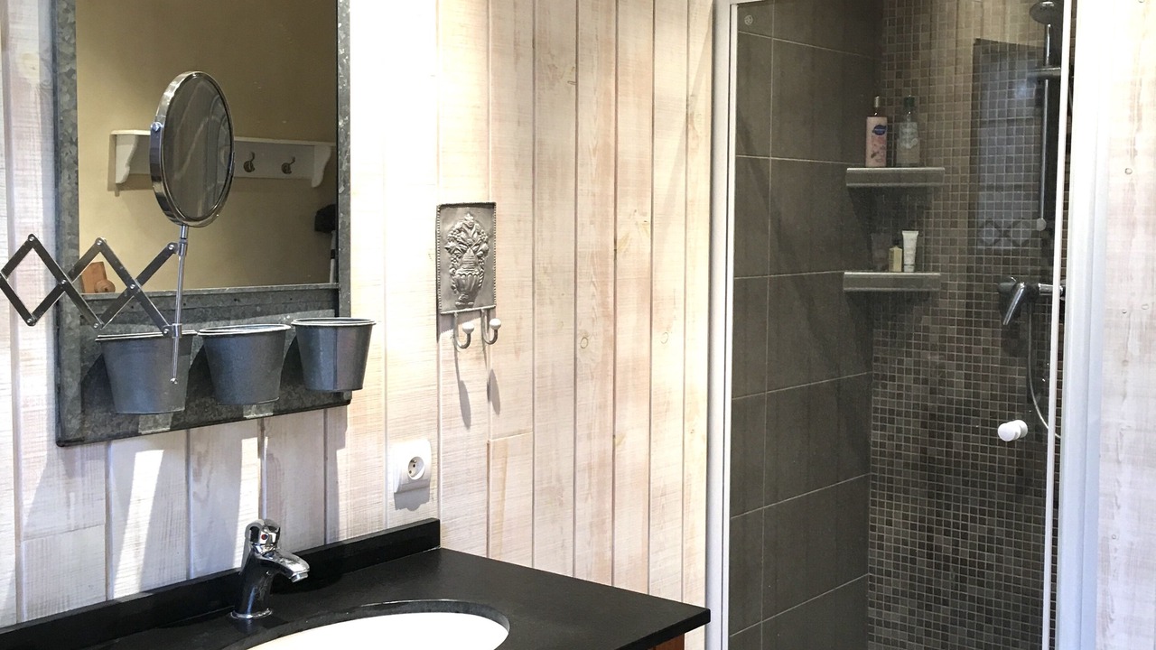 Photo of Bathroom in Chartres