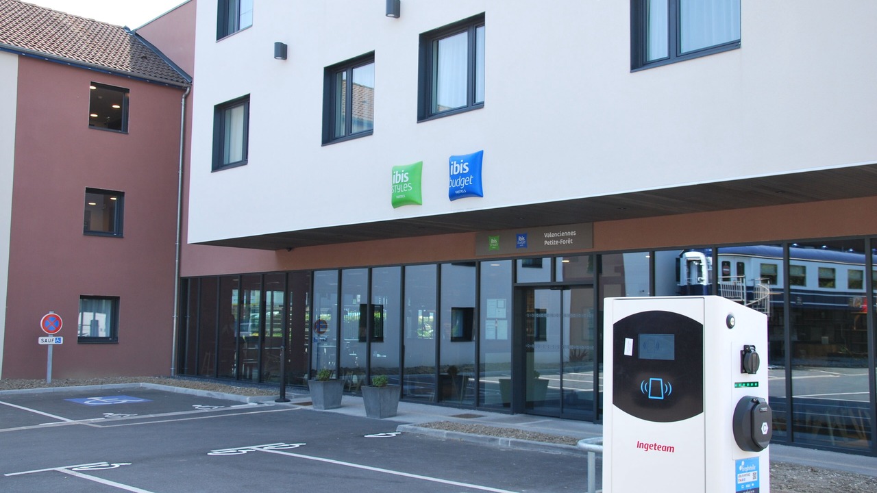 Photo of Outdoor in Petite-Foret