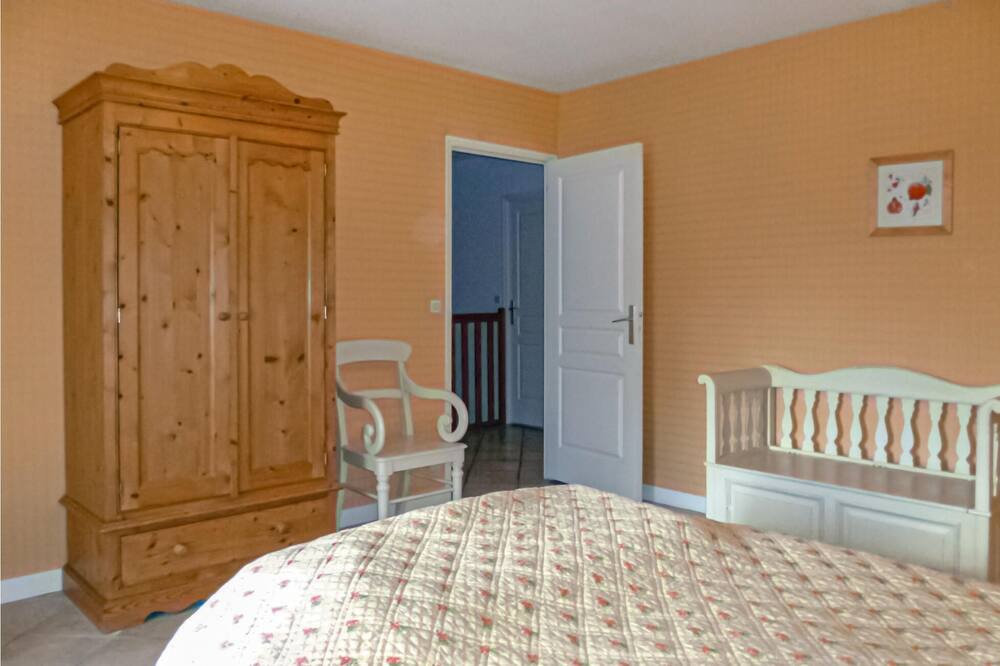 Photo of Bedroom in Vaudoy