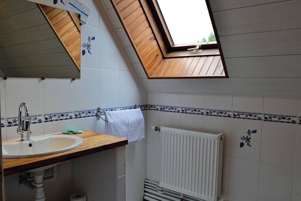 Photo of Bathroom in Echinghen