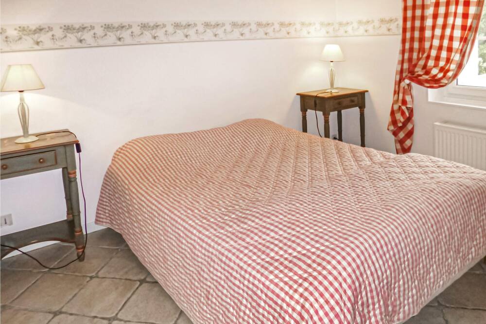 Photo of Bedroom in Vaudoy