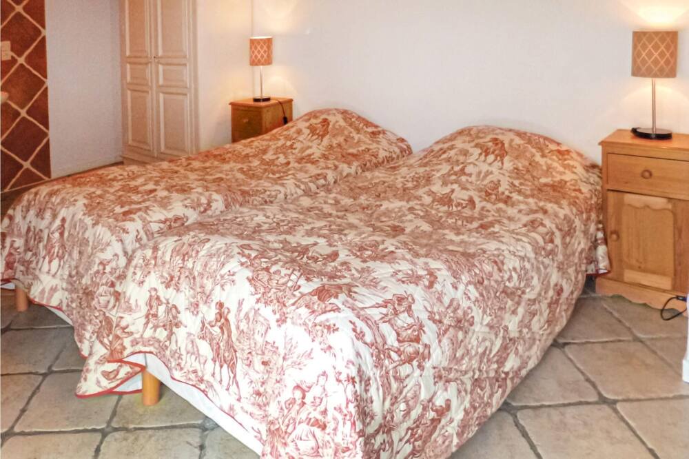 Photo of Bedroom in Vaudoy
