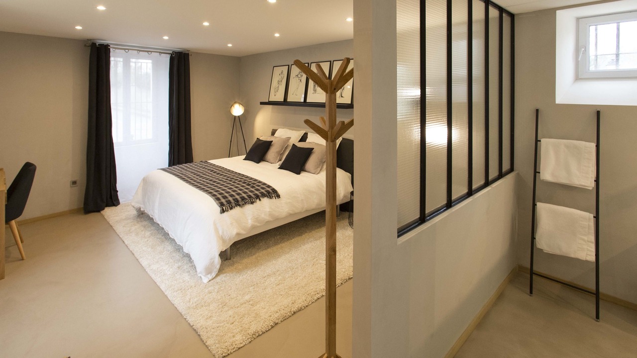 Photo of Bedroom in Thiveral-Grignon