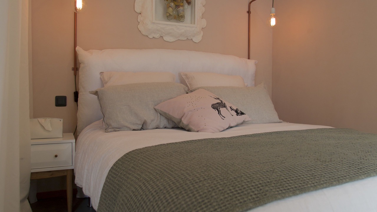 Photo of Bedroom in Thiveral-Grignon