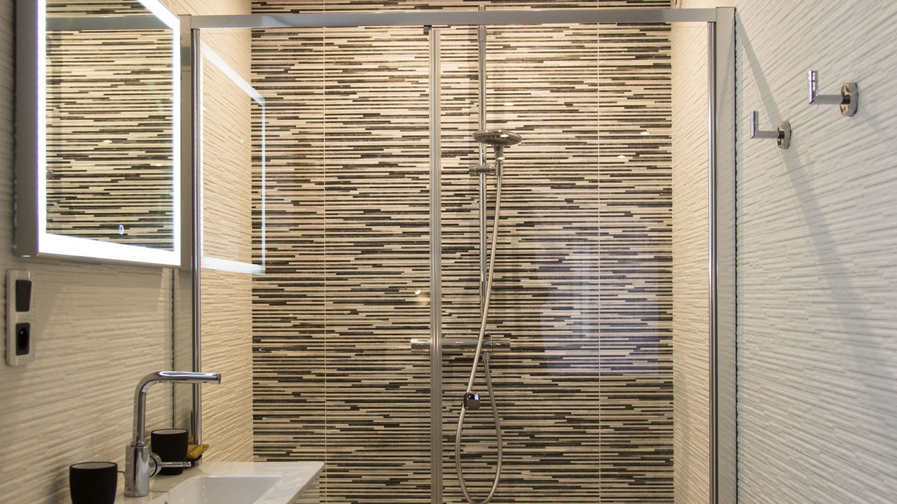 Photo of Bathroom in Thiveral-Grignon