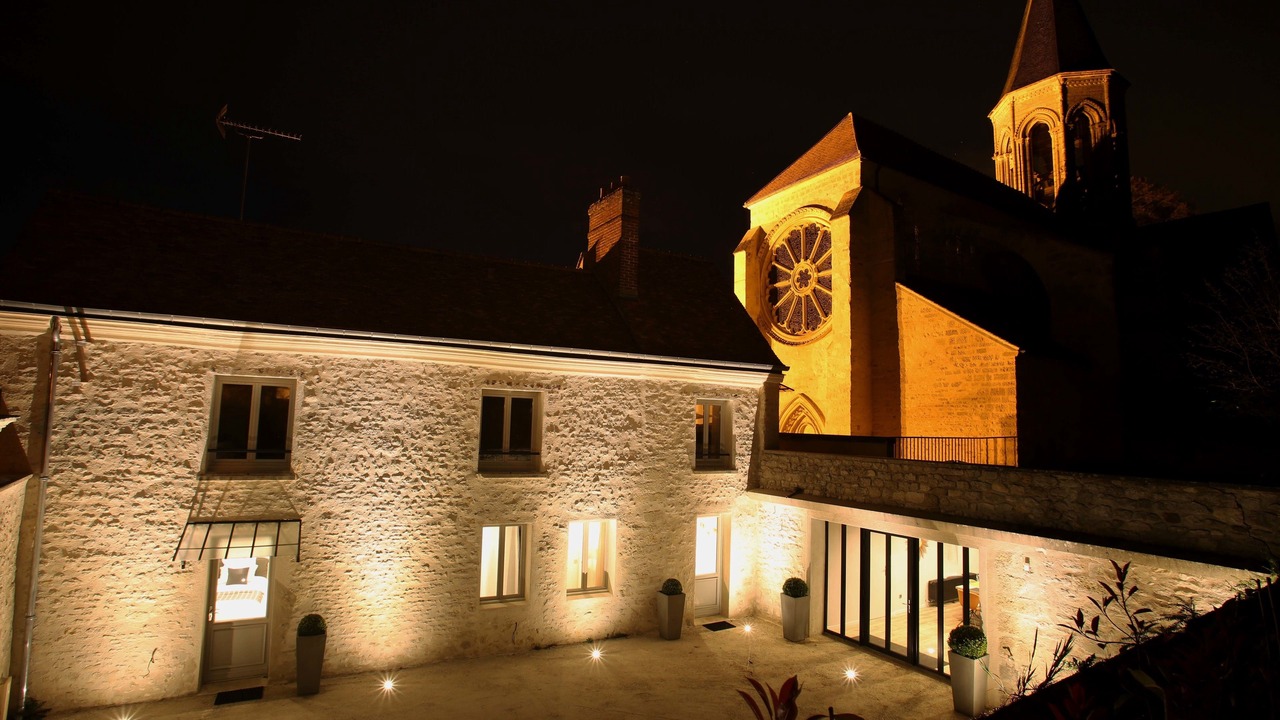 Photo of Outdoor in Thiveral-Grignon