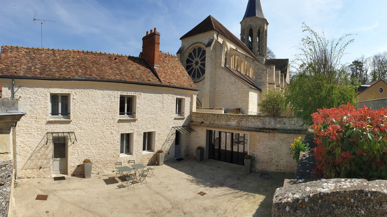 Photo of Outdoor in Thiveral-Grignon