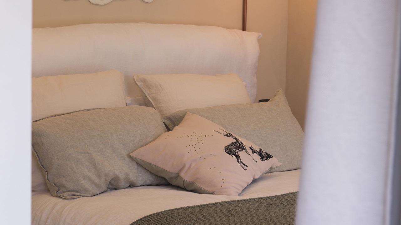 Photo of Bedroom in Thiveral-Grignon
