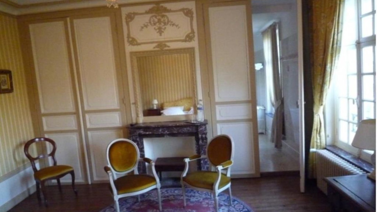 Photo of Bedroom in Behen