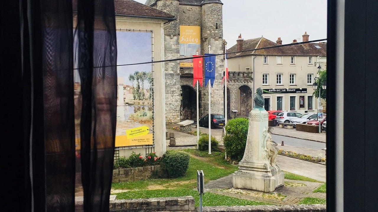 Photo of Others in Moret-sur-Loing
