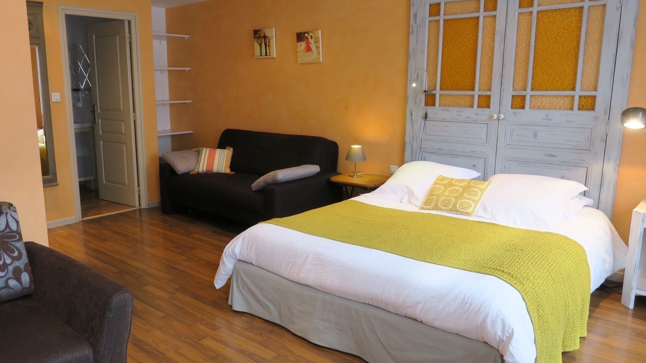 Photo of Bathroom in Charleville-Mezieres