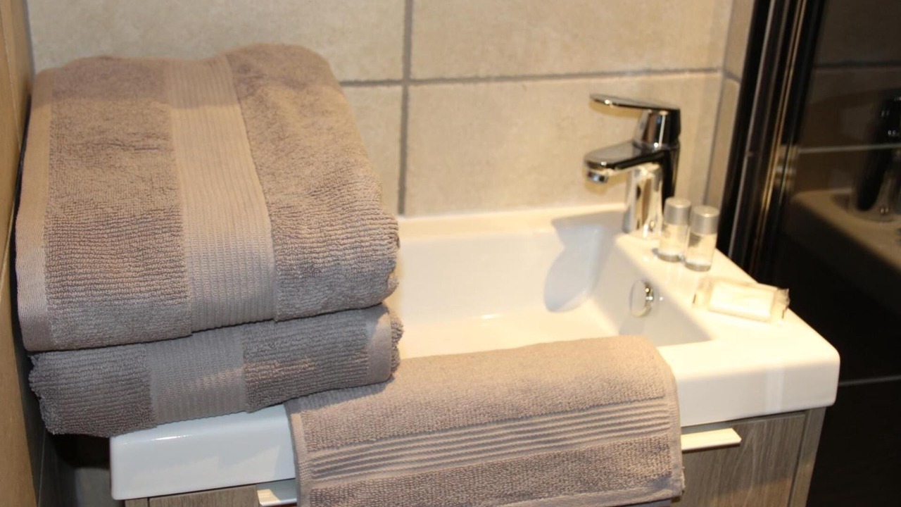 Photo of Bathroom in Charolles