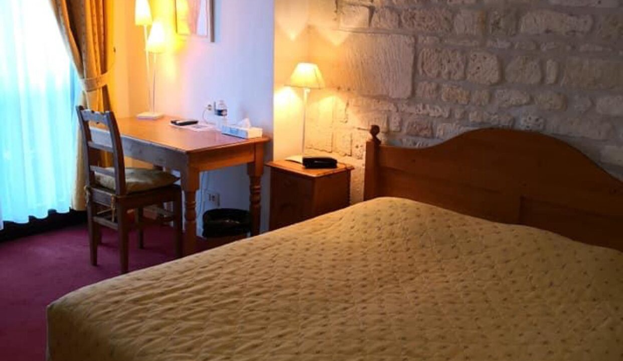 Photo of Bedroom in Mello