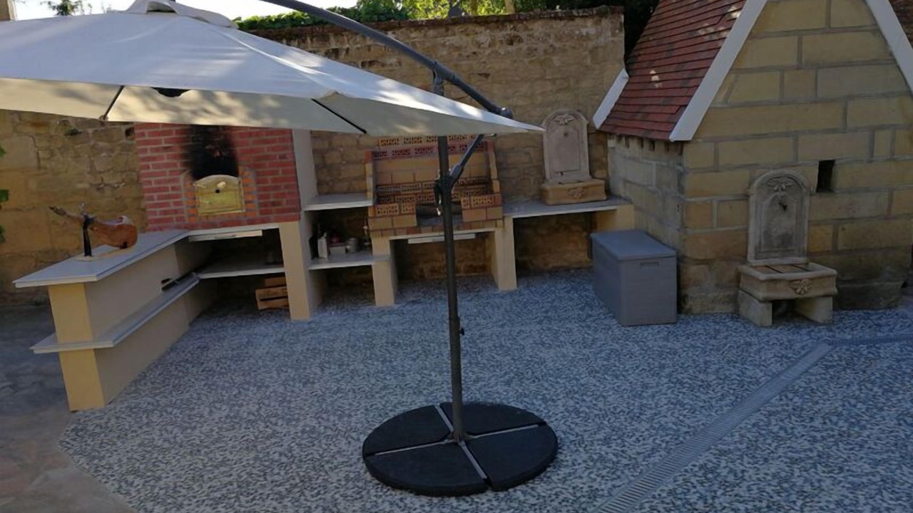 Photo of Patio Balcony in Mello
