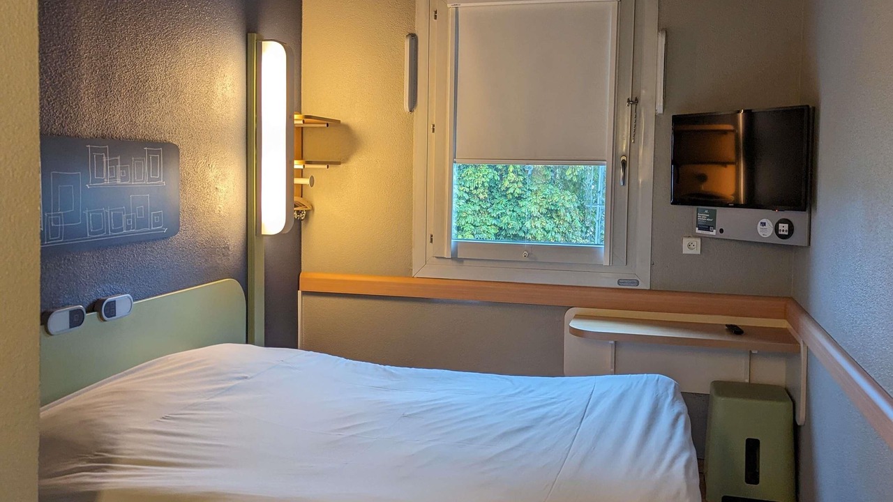 Photo of Bedroom in Saint-Omer