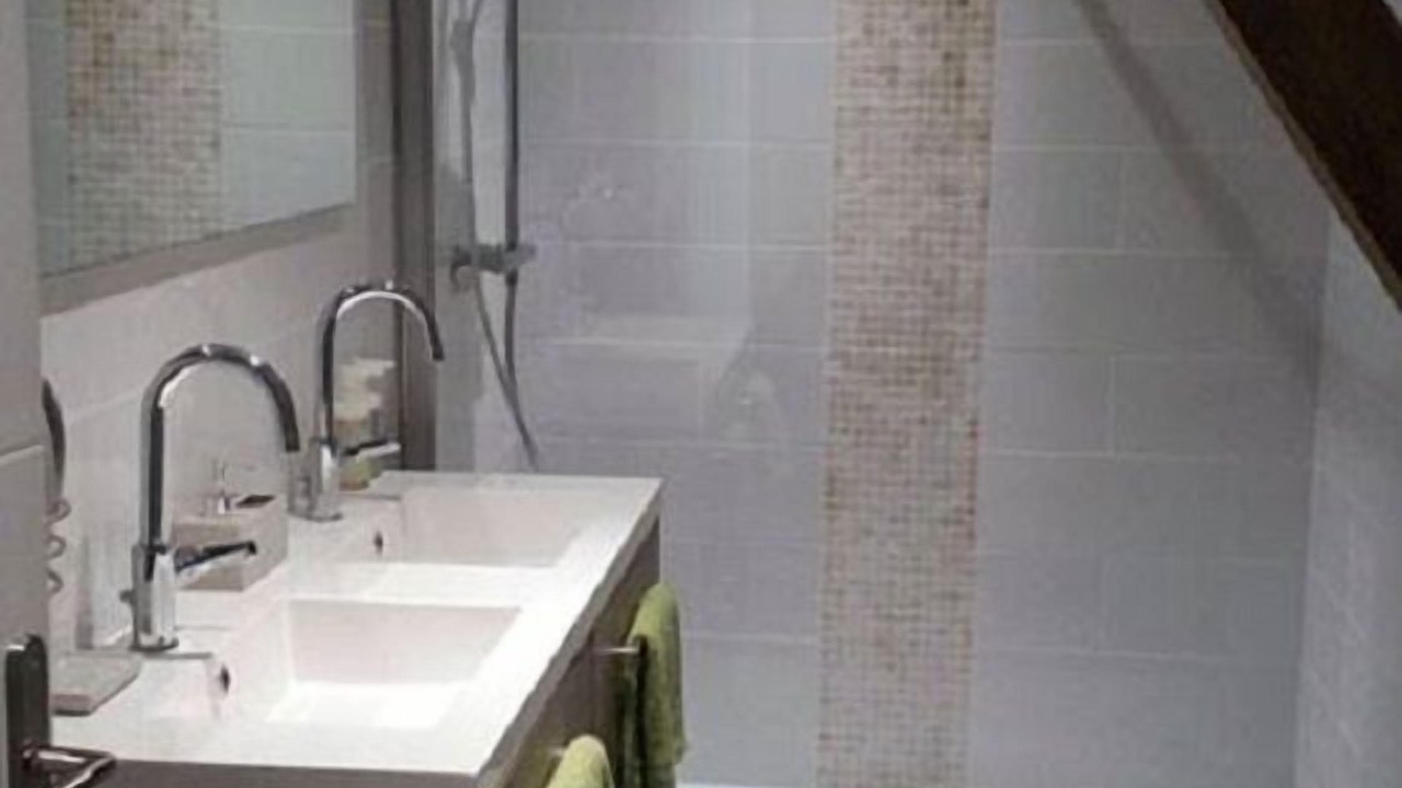 Photo of Bathroom in Saint-Amand-les-Eaux